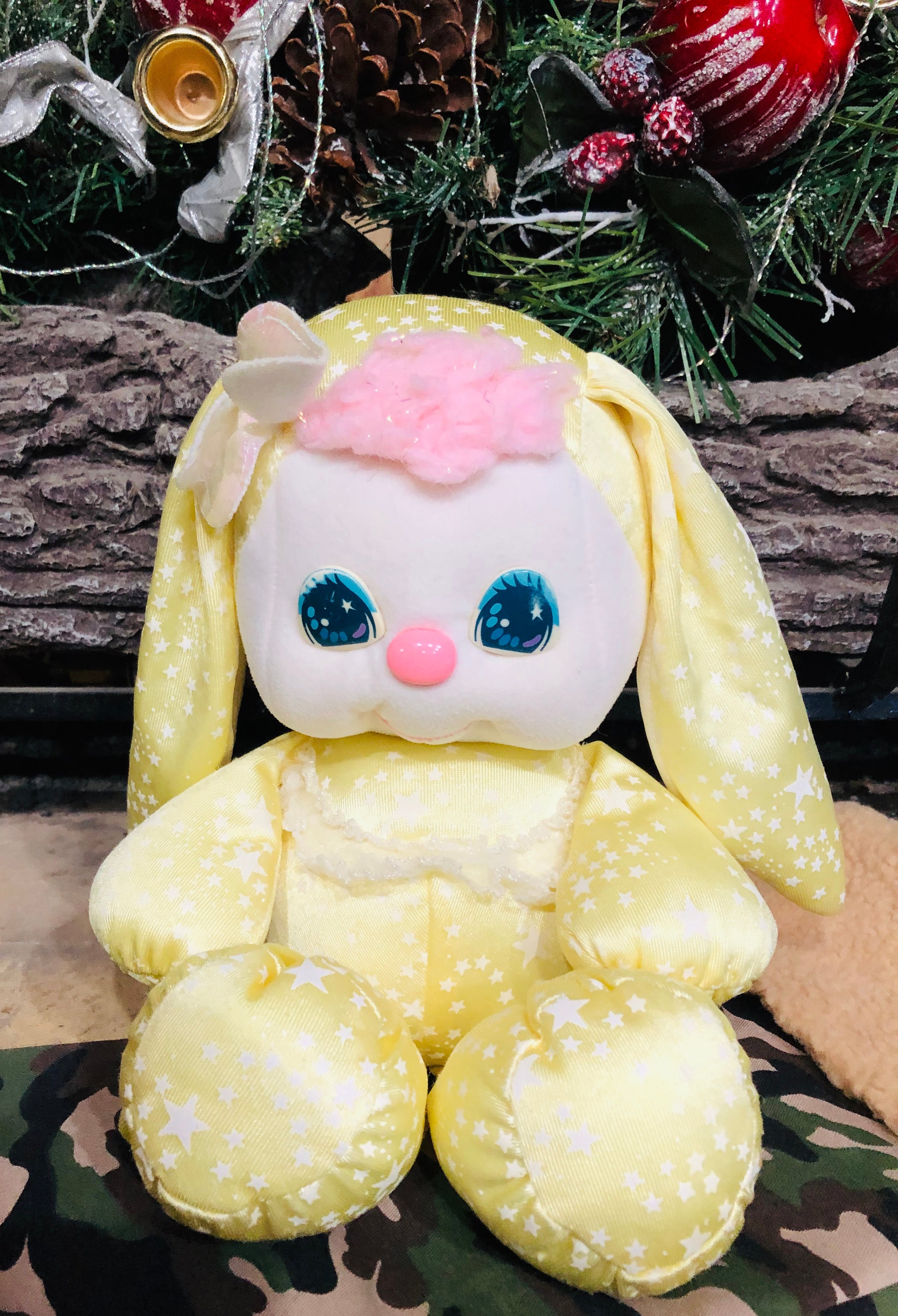 1989 Vintage Mattel PJ Sparkles Yellow Glow Bunny The Teddy Bear Shelter